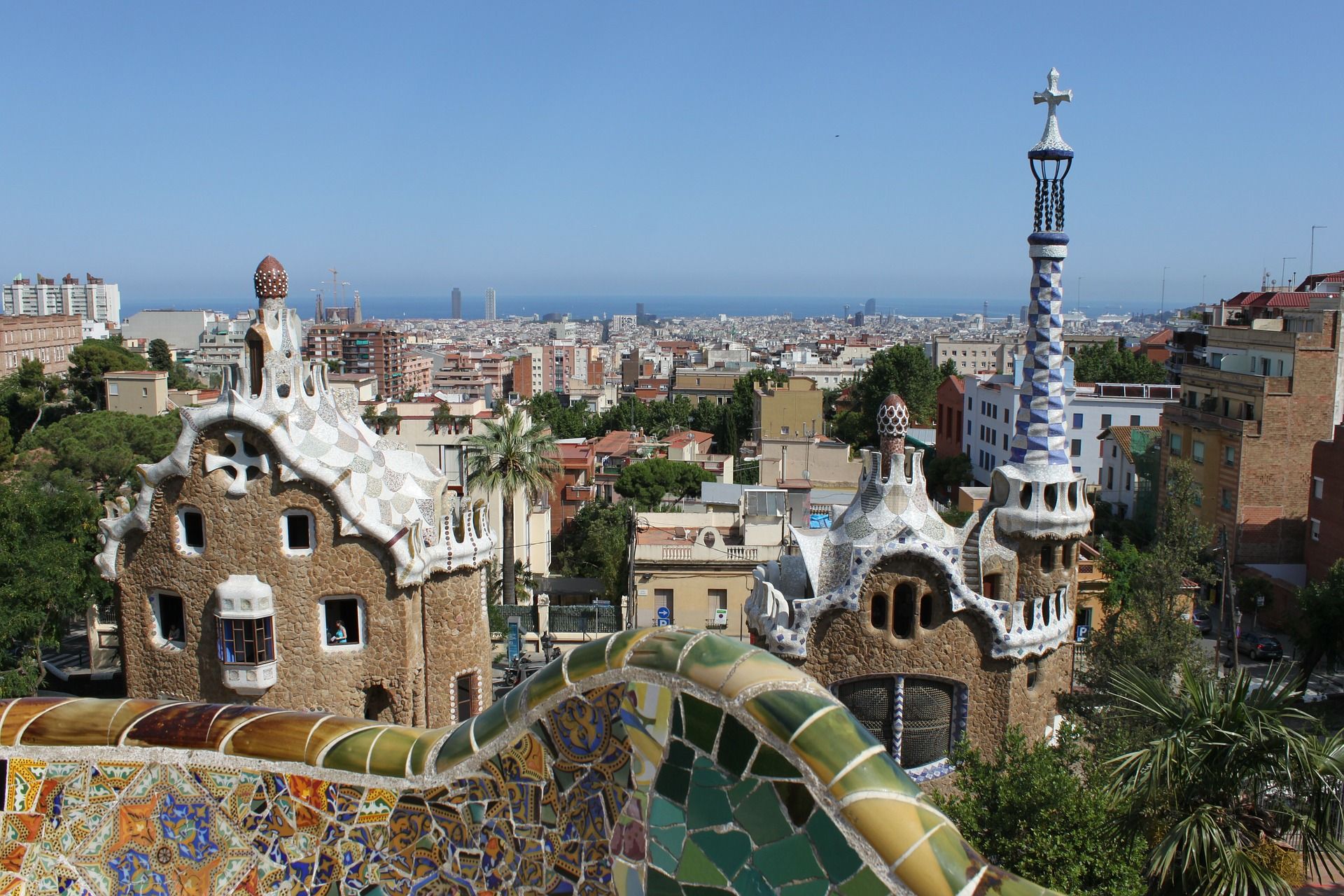 La ciudad de Barcelona desde el parque Güell.